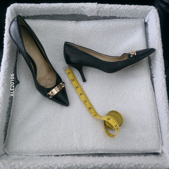 Coach Black Women's Heels Size 6 Leather and patent leather trim - Picture 5 of 12